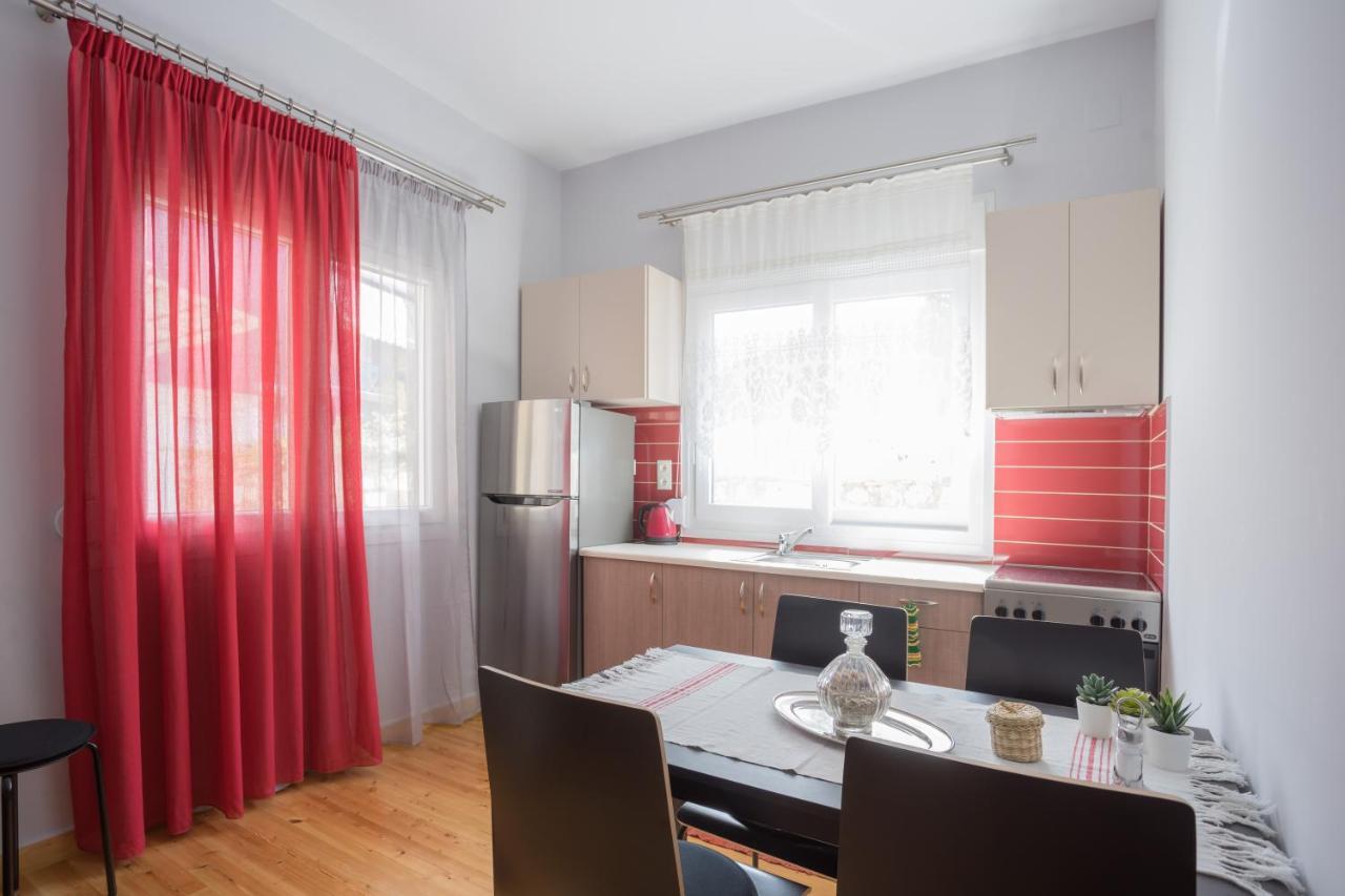 Sivylla Apartments Lefkada City ภายนอก รูปภาพ